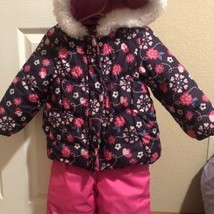 Toddler Girl Size 2T London Fog Snowsuit